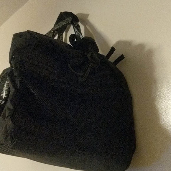 Hollister duffle sport gym bag - Picture 2 of 6